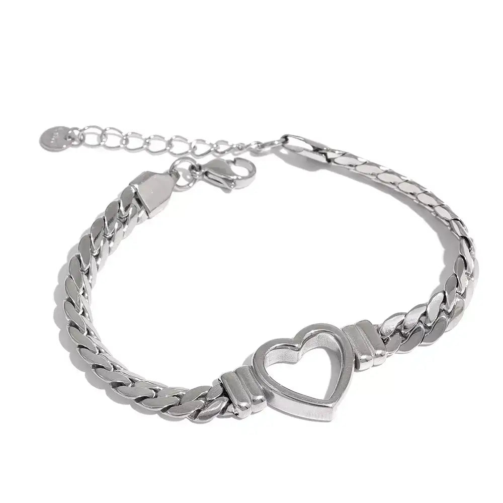 women’s heart bracelet, heart bracelet for women, gold heart bracelet, silver heart bracelet, stainless steel heart bracelet, elegant bracelet for women, meaningful jewellery for her, dainty heart bracelet, bracelet gift for girlfriend, adjustable heart bracelet, romantic gift for her UK, minimalist heart bracelet